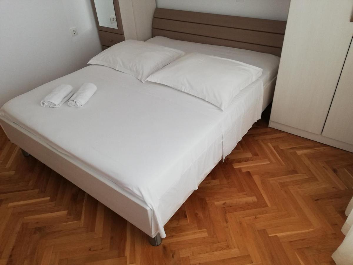Apartment Anita Макарска Екстериор снимка