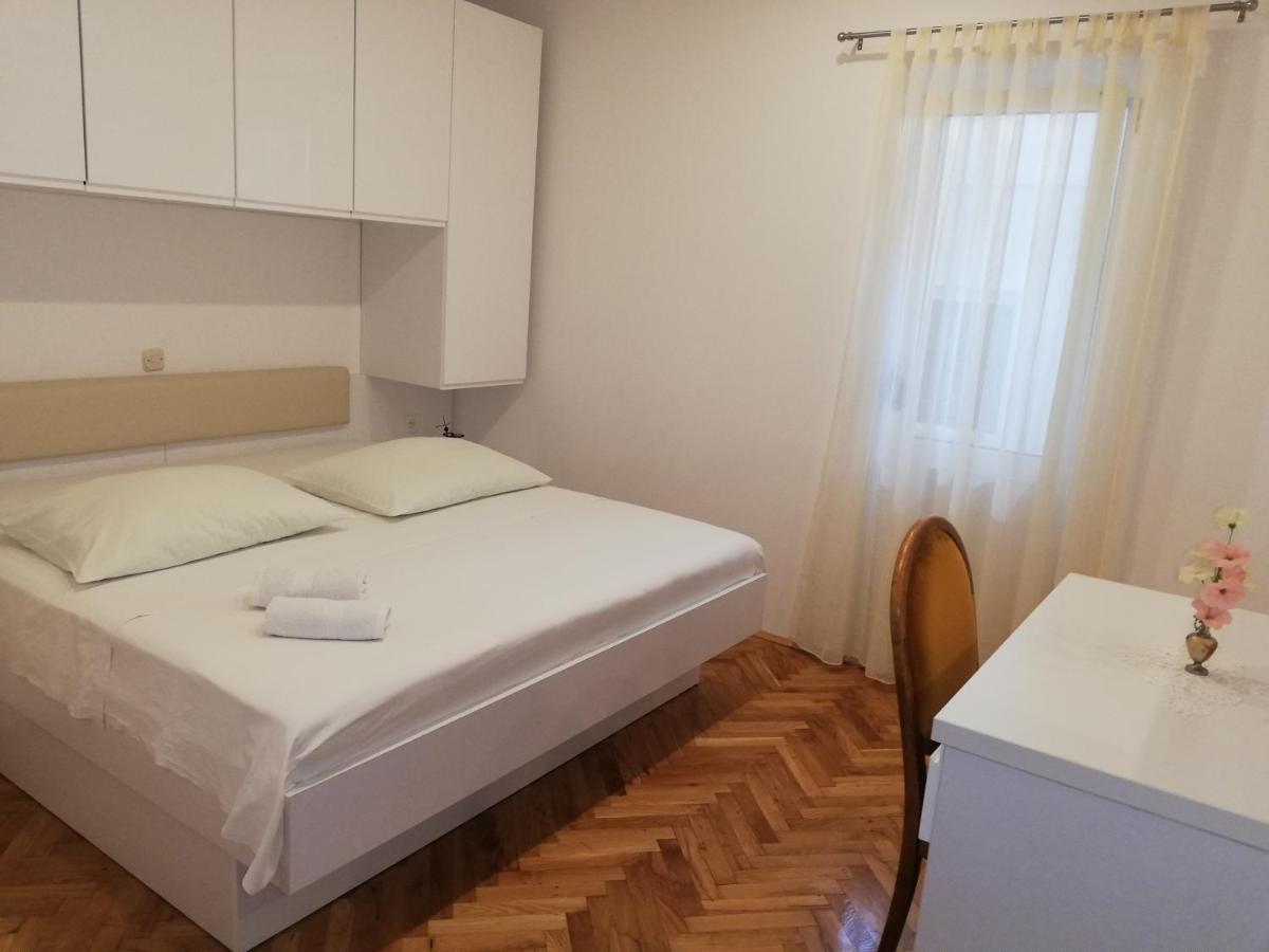 Apartment Anita Макарска Екстериор снимка