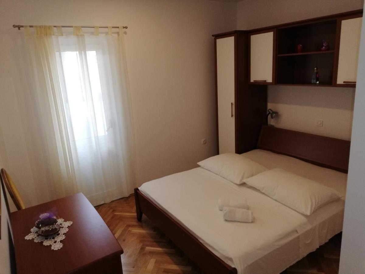 Apartment Anita Макарска Екстериор снимка
